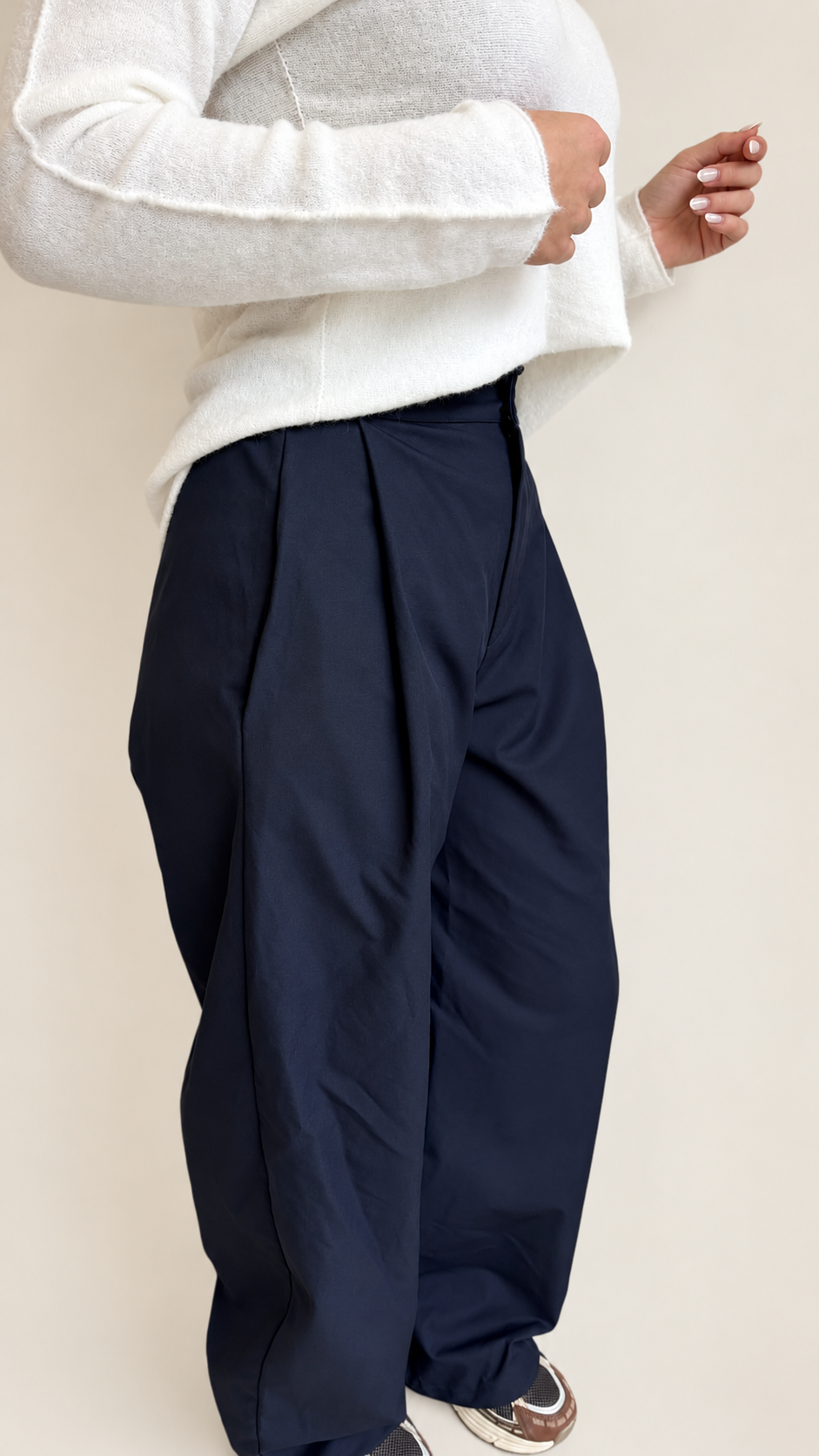 Wide pants