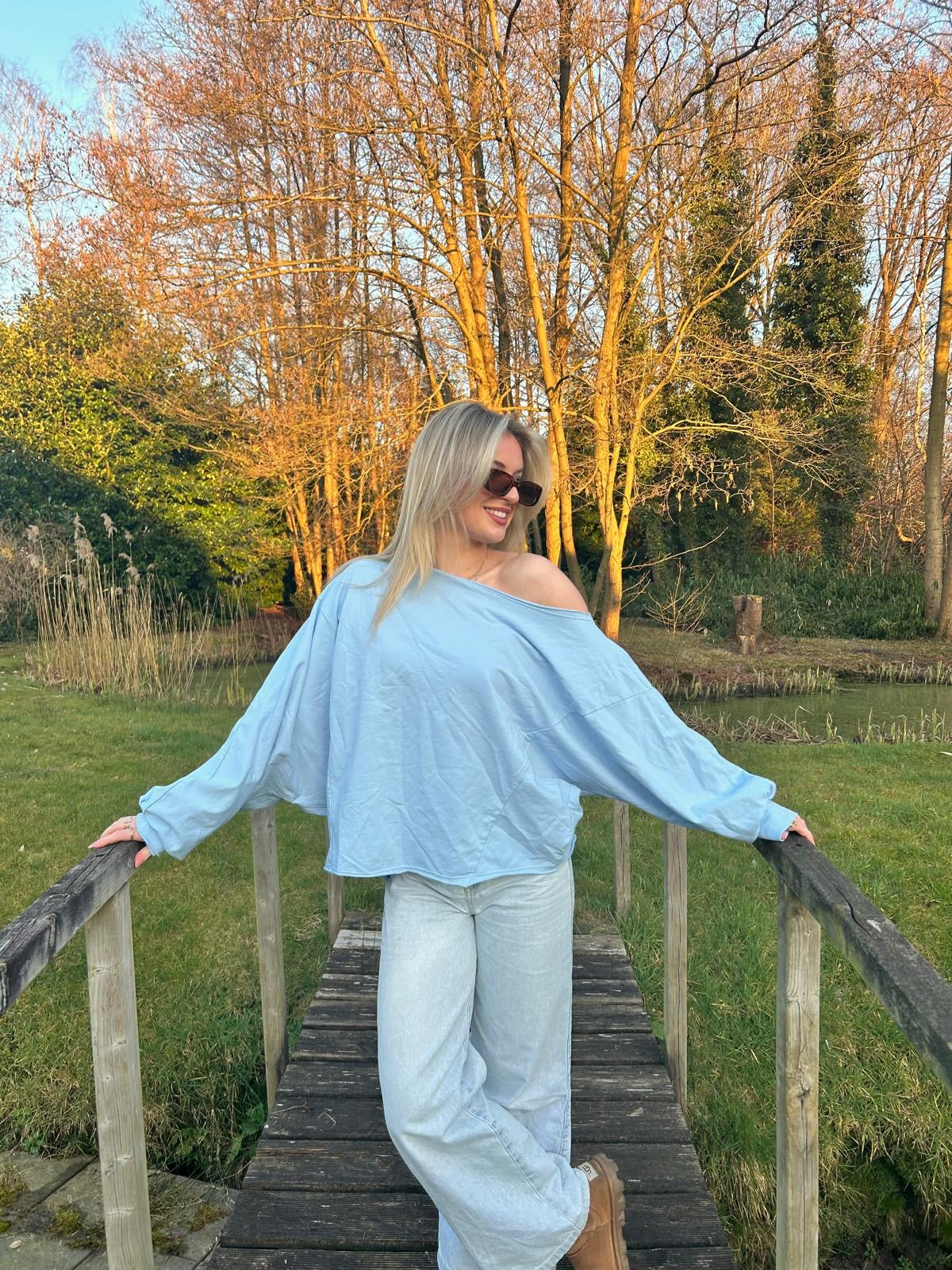 Billie Off Shoulder – Junique Fashion
