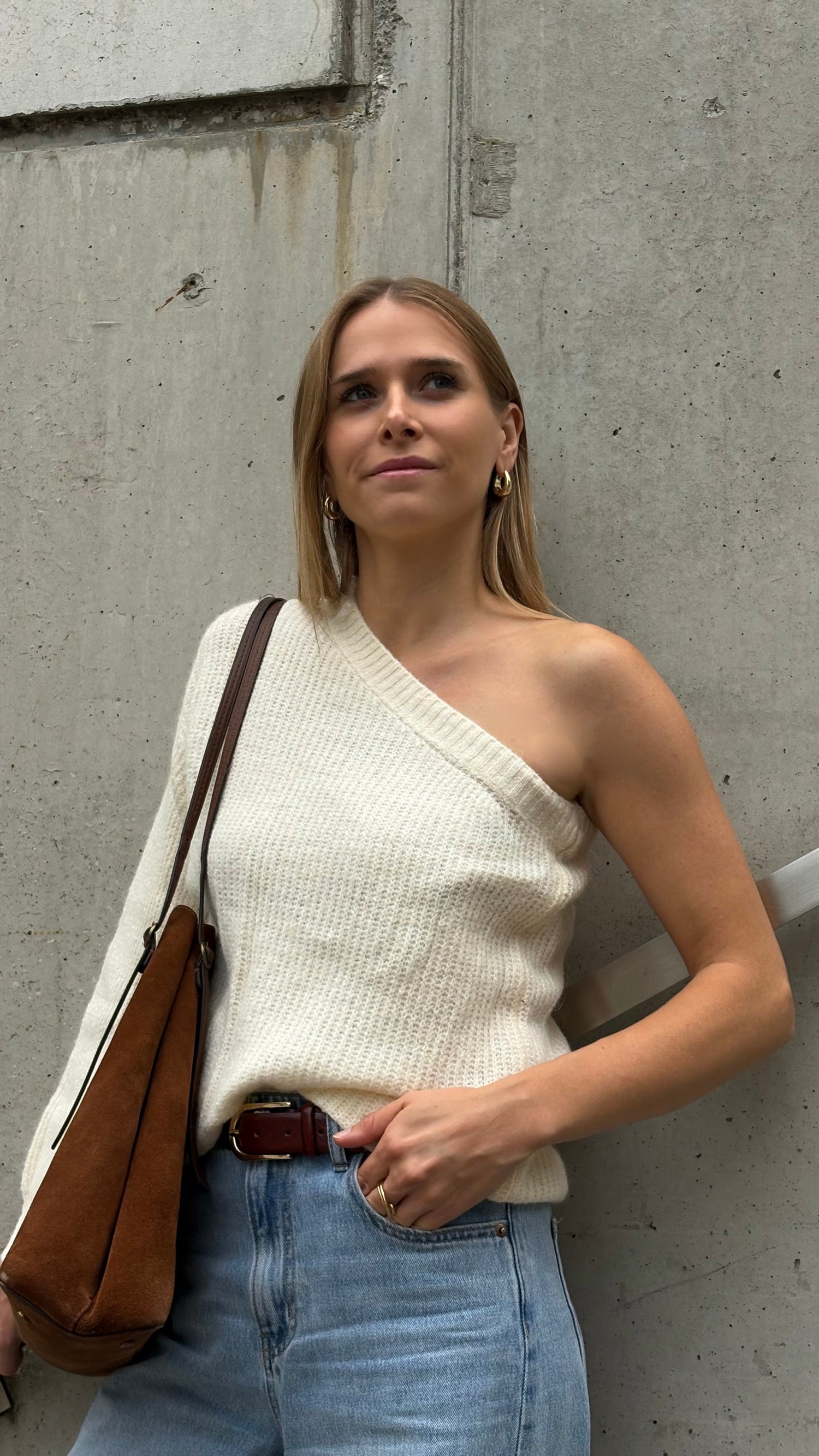 Tetra Sweater