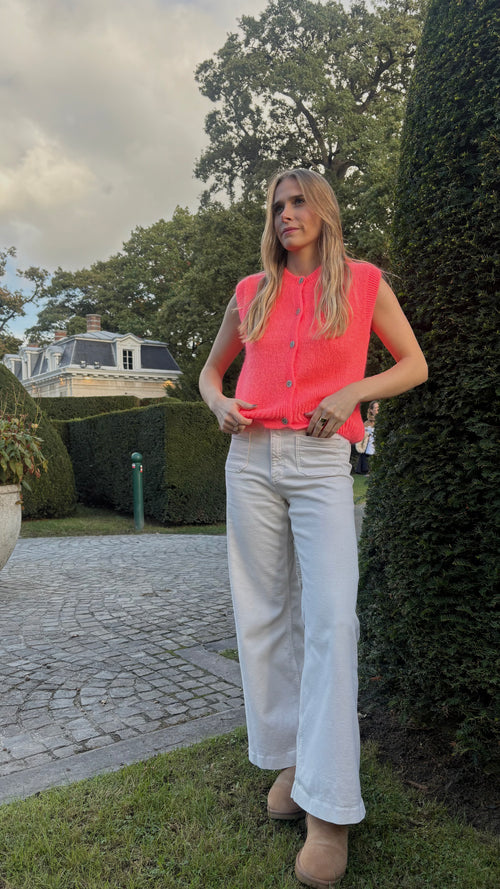 Camisole with buttons