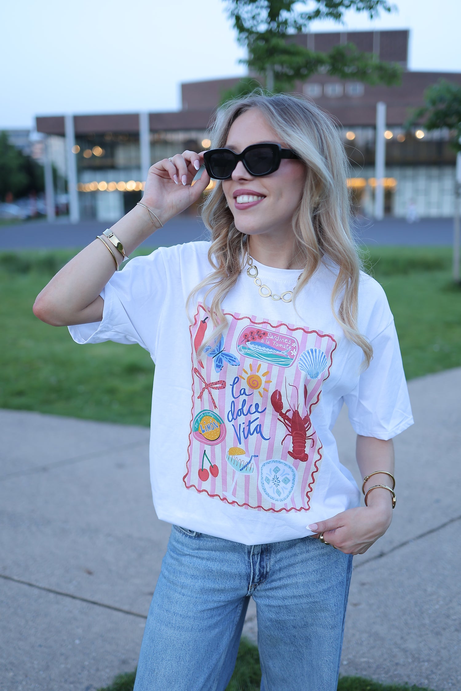 Dolce Vita Tee