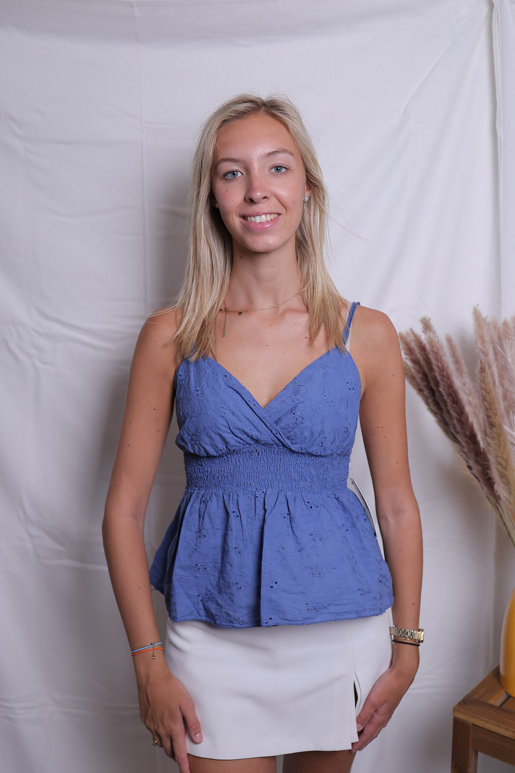 Amira Top