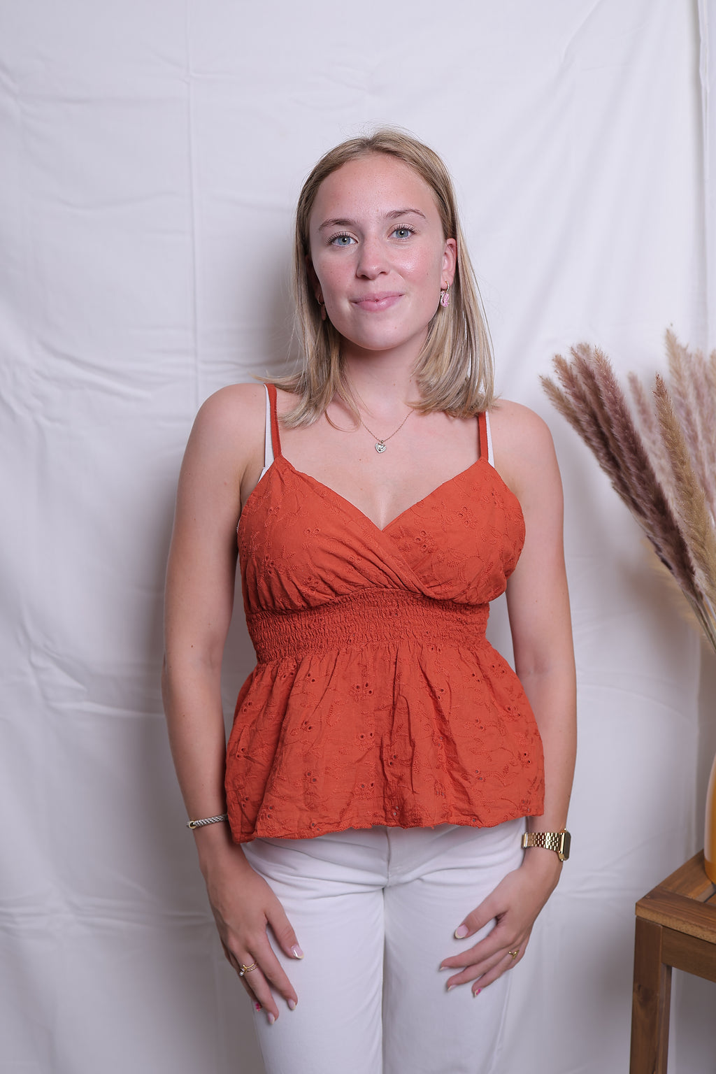 Amira Top