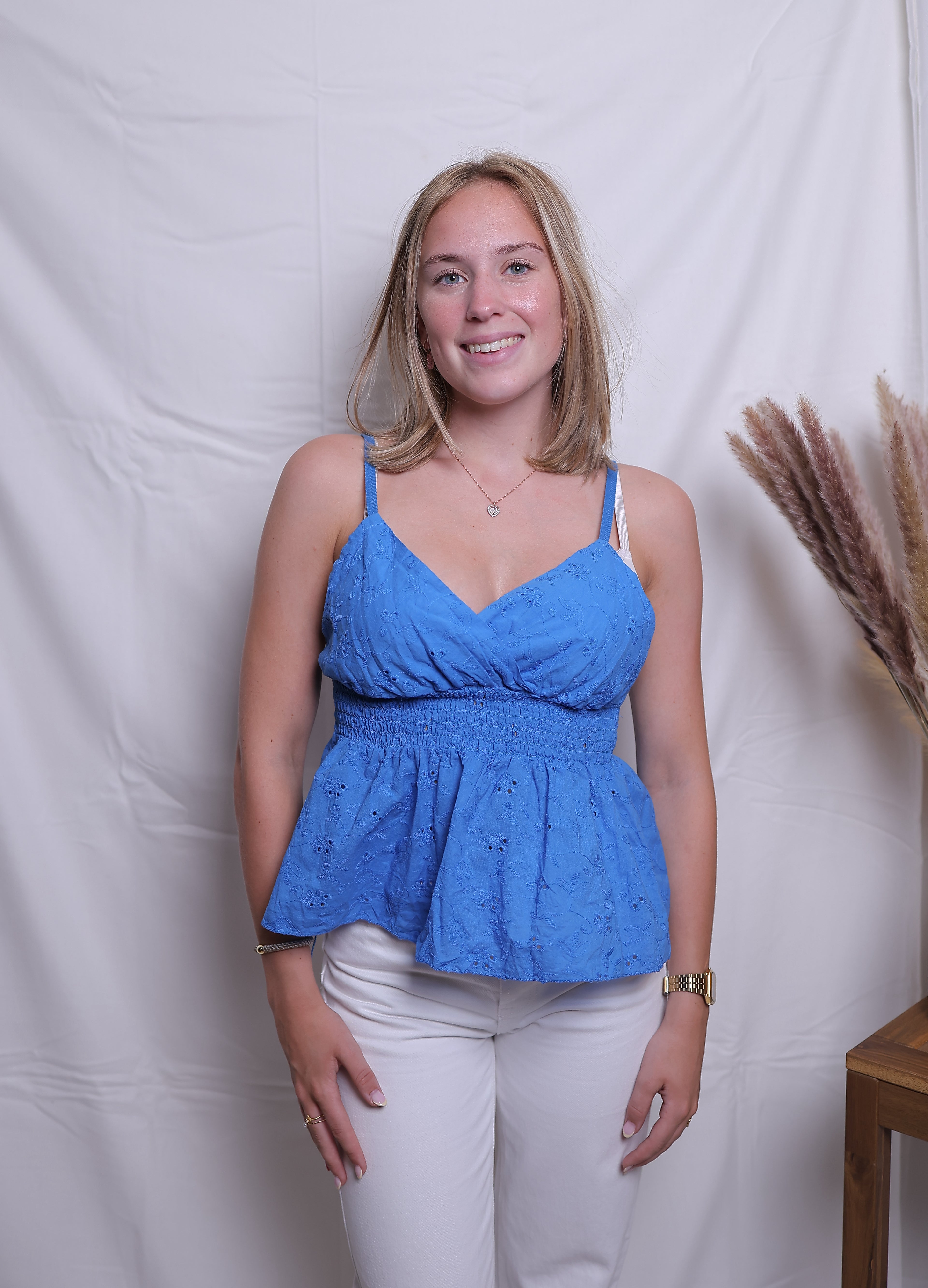 Amira Top