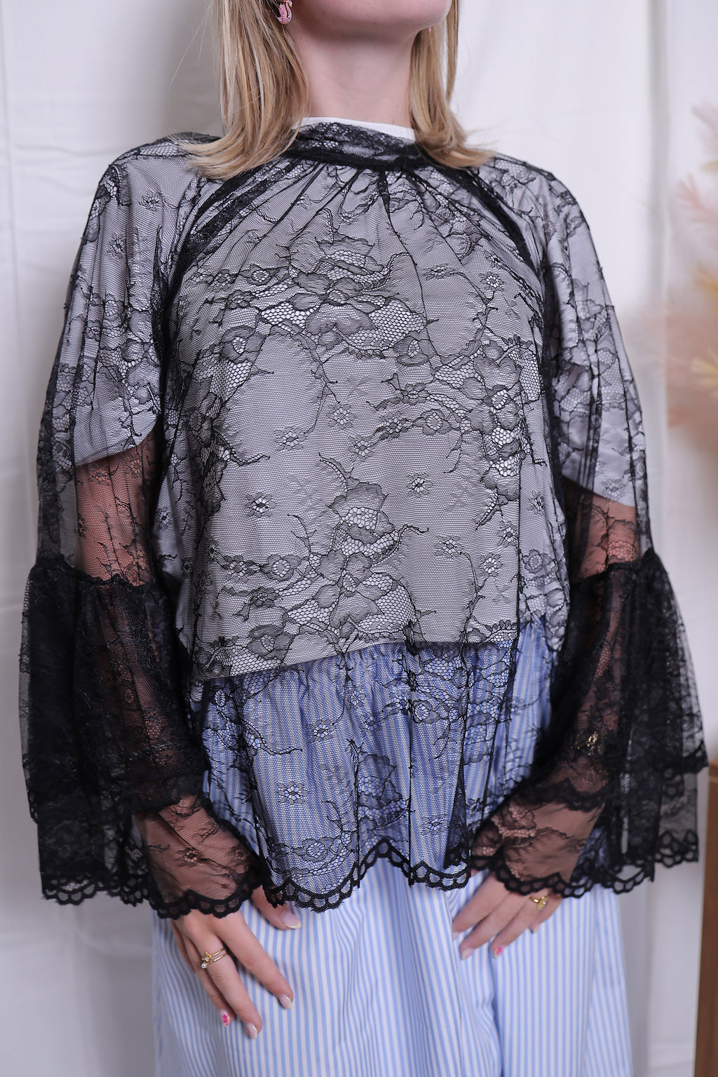 Indy Lace Top