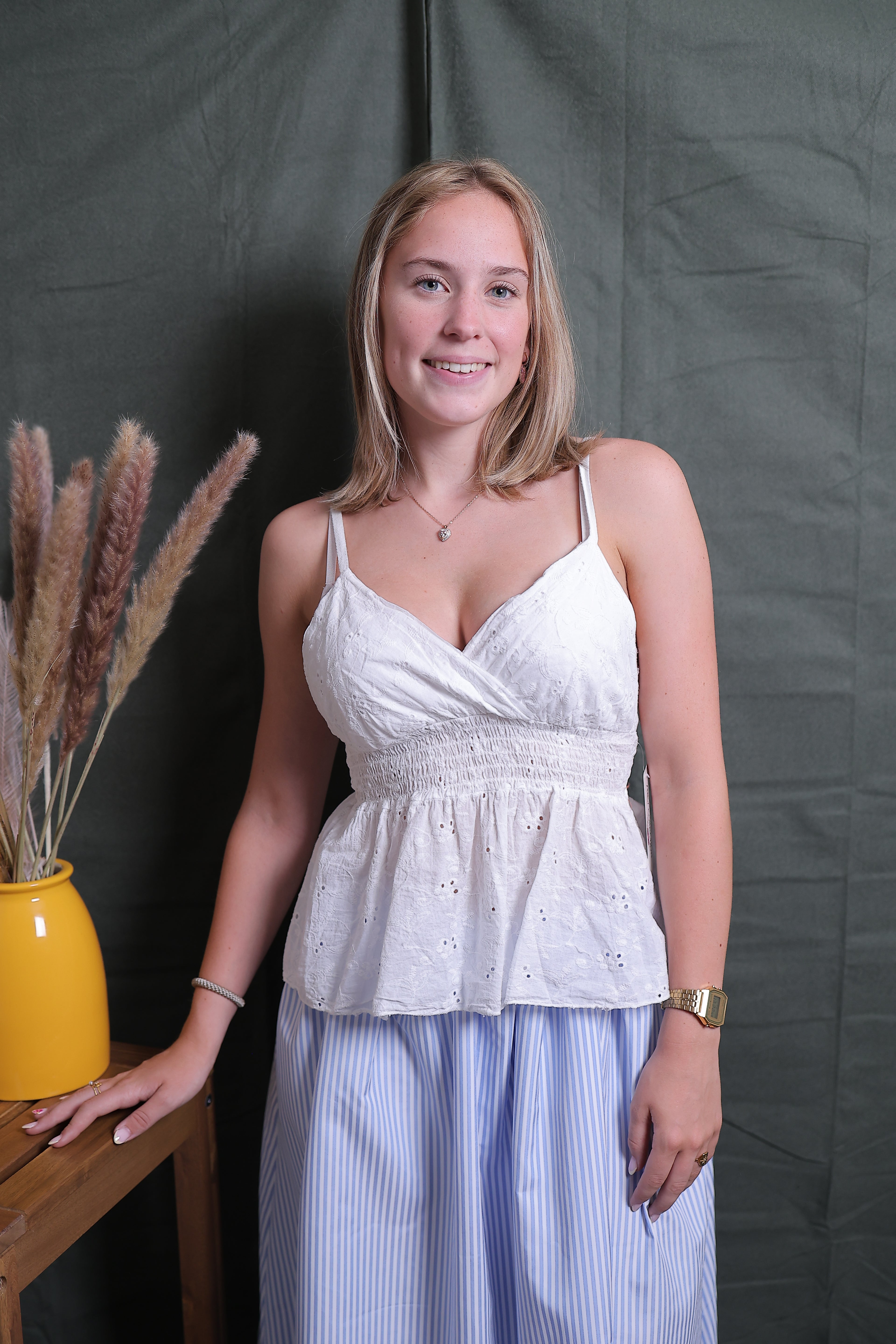 Amira Top