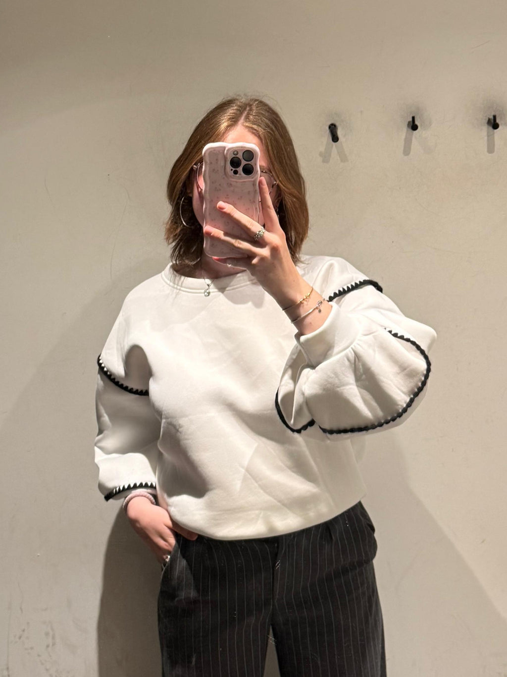 Pull brodé Julie
