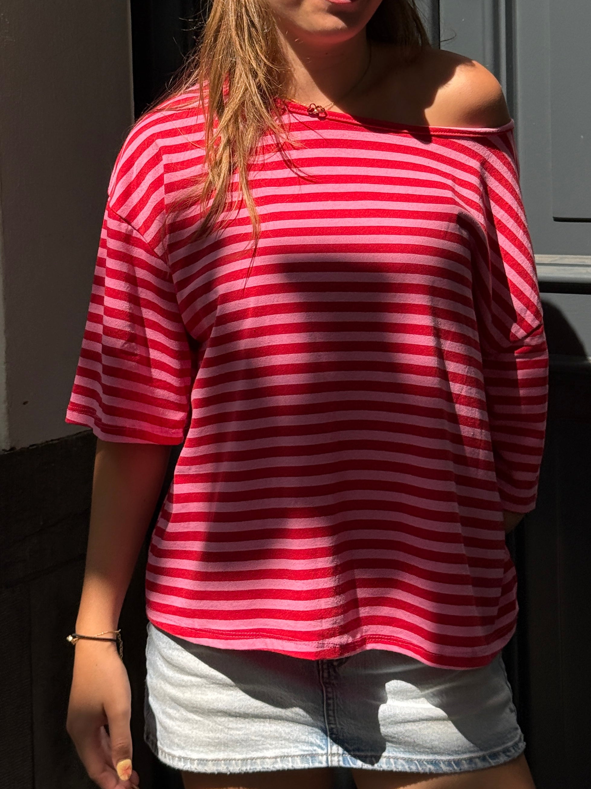Sophie épaules dénudées